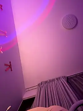 madlynginger online show from 01.12.26