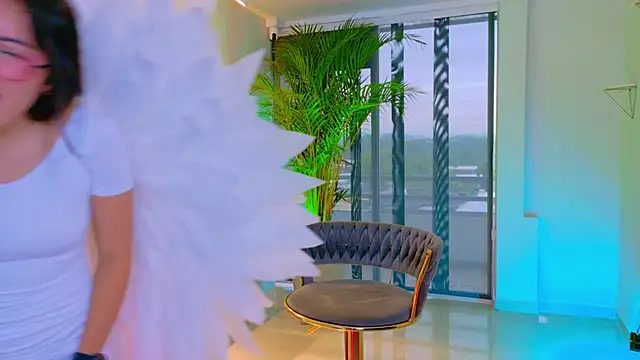 Snapshot of Mia_Cullen chatting on 01.14.26 Mia Cullen online show from 01.14.26