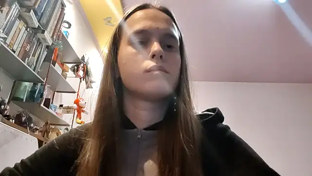 Snapshot of SophieHazely chatting on 01.17.26 SophieHazely online show from 01.17.26