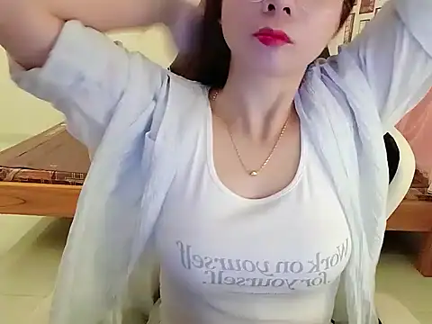 Snapshot of BabyDoll1999 chatting on 07.15.26 BabyDoll1999 online show from 07.15.26
