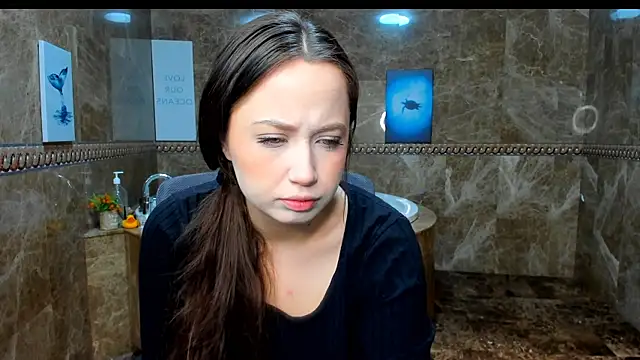 Carolina-sky online show from 05.05.26