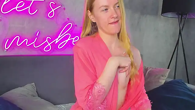 Alicia Hars online show from 04.29.26