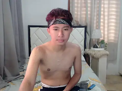 asiantwink0000 online show from 02.12.26