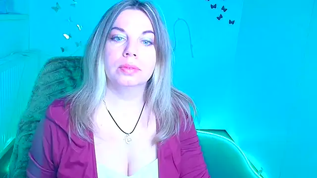 Amanda Swannn online show from 04.21.26