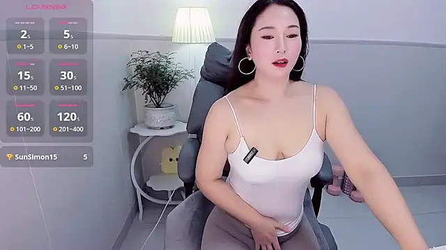 Wan-Yun-520 online show from 07.29.26