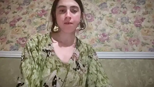 Snapshot of Aphr0ditee chatting on 07.18.26 Aphr0ditee online show from 07.18.26