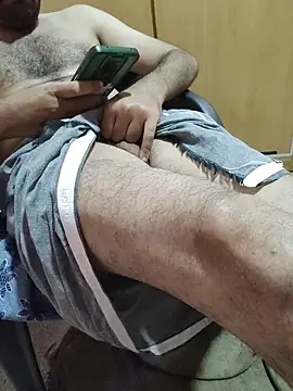 Snapshot of smgrtamil chatting on 01.05.26 smgrtamil online show from 01.05.26