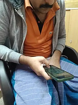 Snapshot of smgrtamil chatting on 01.10.26 smgrtamil online show from 01.10.26