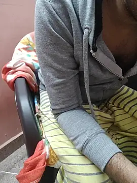 Snapshot of smgrtamil chatting on 01.14.26 smgrtamil online show from 01.14.26