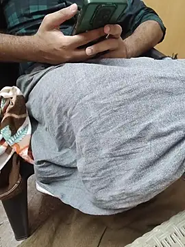 Snapshot of smgrtamil chatting on 01.15.26 smgrtamil online show from 01.15.26