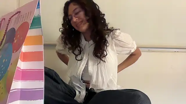 Alicatcua  online show from 05.14.26