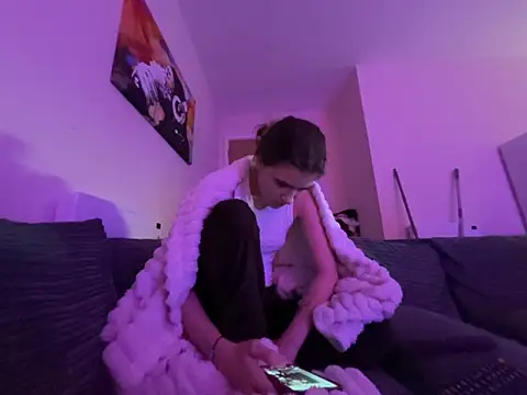 Snapshot of lucyx_xx chatting on 02.08.26 lucyx xx online show from 02.08.26