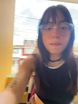 Mia fiire online show from 12.13.25