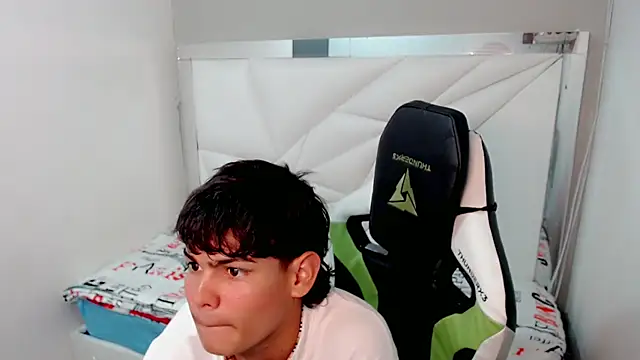 Snapshot of Lil_babyyy_ chatting on 01.17.26 Lil babyyy online show from 01.17.26