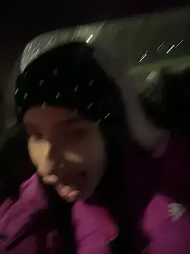 MiaScott Pink online show from 02.03.26