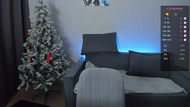 Snapshot of Gabriella_there chatting on 12.18.25 Gabriella there online show from 12.18.25