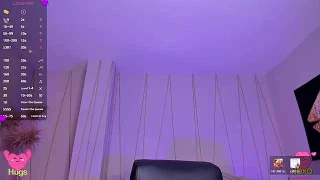 LisaFlowers  online show from 04.24.26