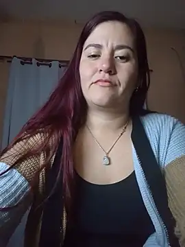 lunara hot online show from 05.10.26