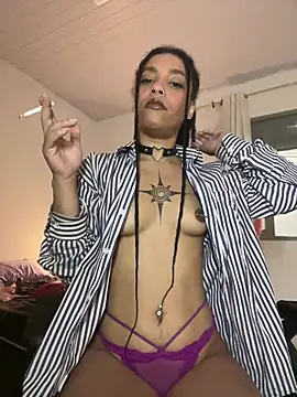 Lillith Bloom online show from 07.08.26