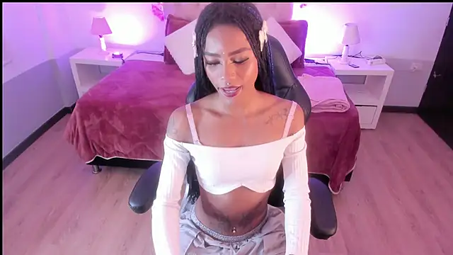 Snapshot of Samantha_spike2 chatting on 01.17.26 Samantha spike2 online show from 01.17.26