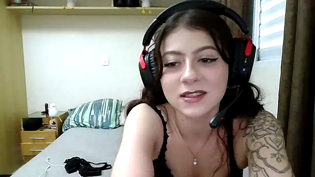 GabriellaManhas online show from 03.08.26