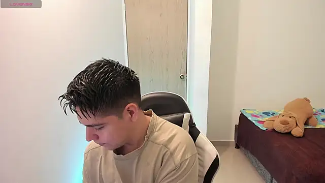 Asta YunoXXX online show from 04.26.26