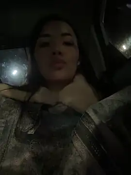 Snapshot of cordeliawow chatting on 12.16.25 cordeliawow online show from 12.16.25