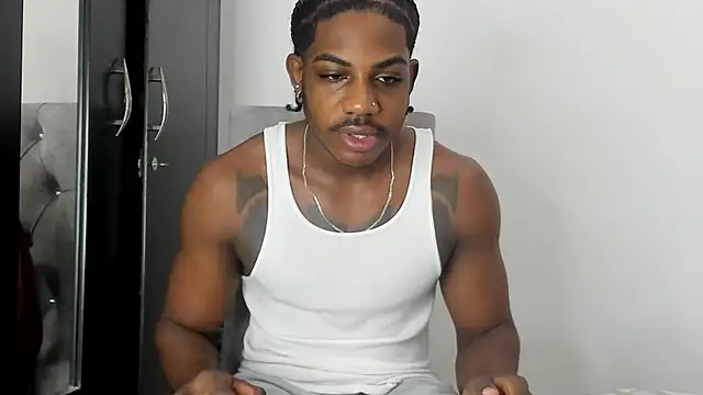 Snapshot of Darktemp_ chatting on 03.13.26 Darktemp online show from 03.13.26