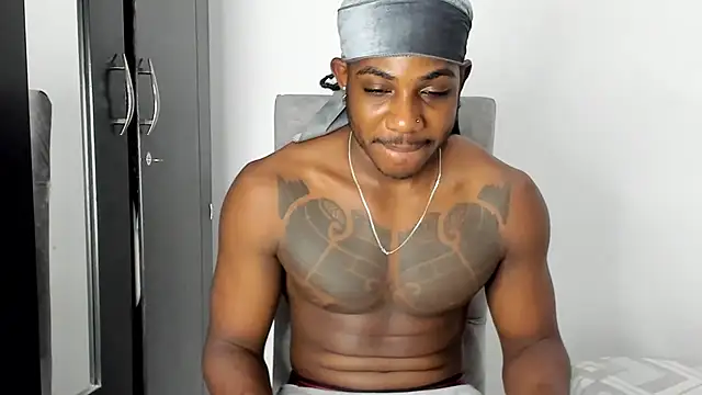 Snapshot of Darktemp_ chatting on 03.19.26 Darktemp online show from 03.19.26