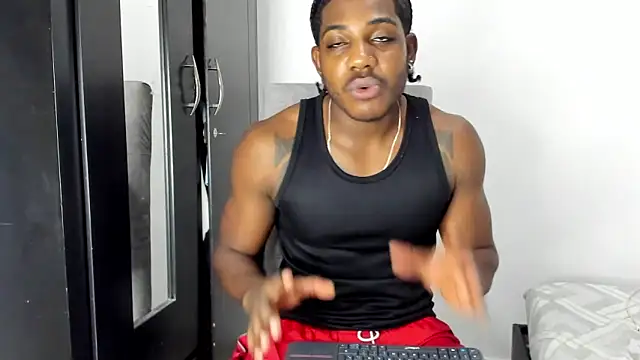 Snapshot of Darktemp_ chatting on 03.20.26 Darktemp online show from 03.20.26