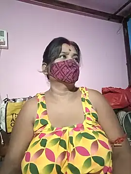 Snapshot of me-pari-hu chatting on 07.02.26 me-pari-hu online show from 07.02.26