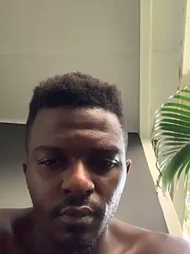 Snapshot of alianttey_ chatting on 02.10.26 alianttey online show from 02.10.26