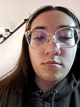 SwettieSammy online show from 12.04.25