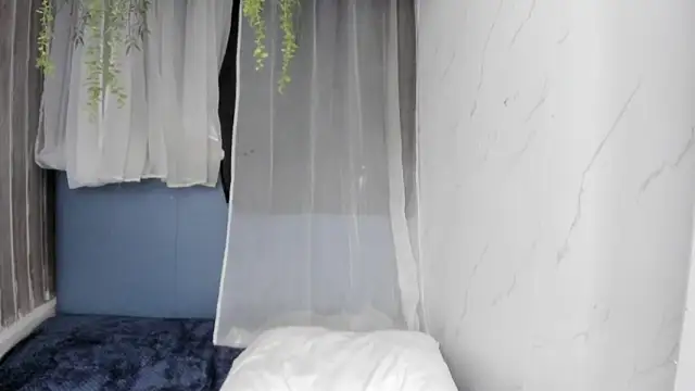  Zoecooper online show from 03.18.26