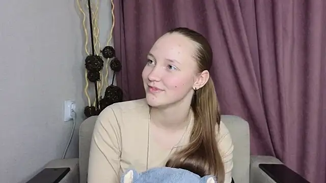 Snapshot of BibiStapler chatting on 01.13.26 BibiStapler online show from 01.13.26