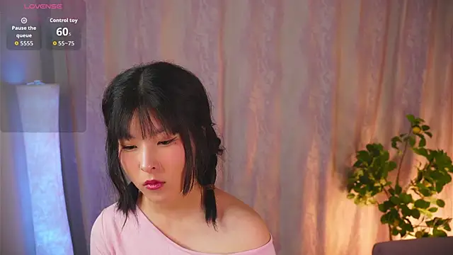 Snapshot of JudeSteuart chatting on 01.12.26 JudeSteuart online show from 01.12.26