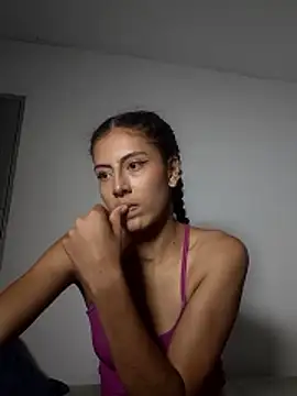 Snapshot of laia_williamss chatting on 01.12.26 laia williamss online show from 01.12.26