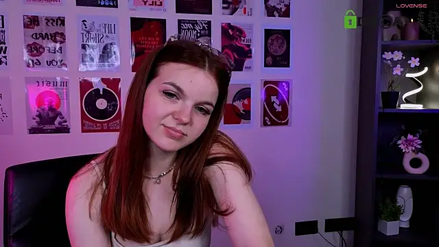 Snapshot of mikameovv chatting on 07.03.26 mikameovv online show from 07.03.26