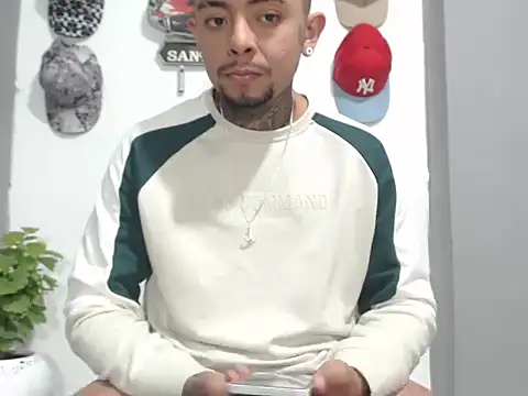 Snapshot of BASTIAN_NICOLAS_ chatting on 02.01.26 BASTIAN NICOLAS online show from 02.01.26