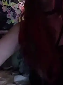 Snapshot of spunfoxxx chatting on 06.19.26 spunfoxxx online show from 06.19.26