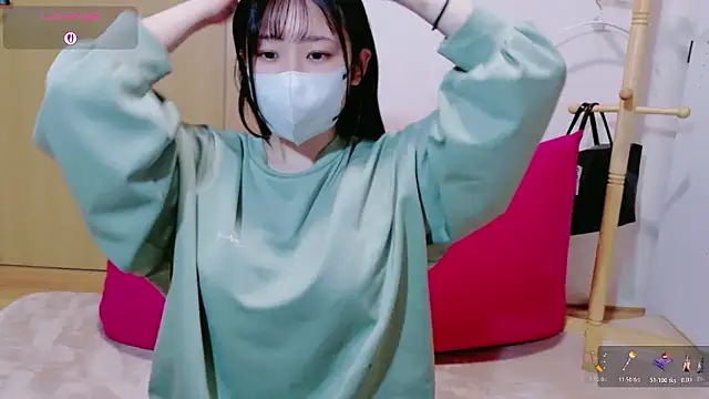 Snapshot of shiorin_3 chatting on 04.25.26 shiorin 3 online show from 04.25.26