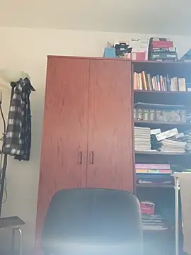 Sareyxon online show from 12.03.25