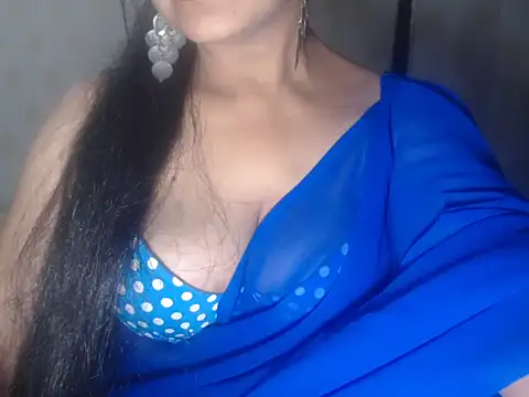 Hotronita123 online show from 05.03.26