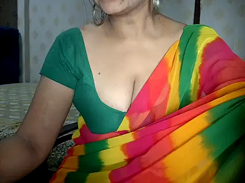 Hotronita123 online show from 06.11.26