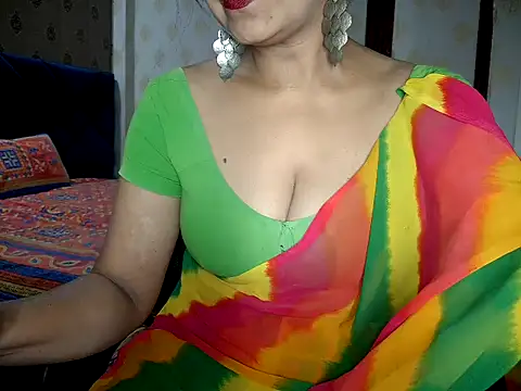 Hotronita123 online show from 06.15.26