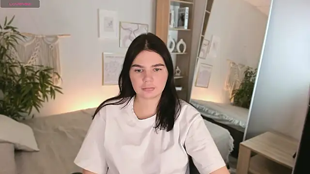 millybrown online show from 02.02.26