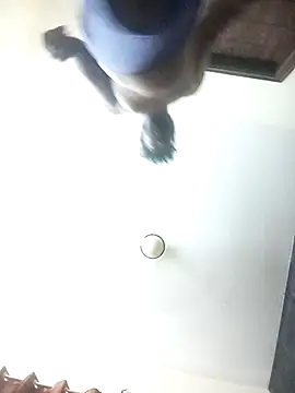 Snapshot of IncompleteOverflow88 chatting on 02.13.26 IncompleteOverflow88 online show from 02.13.26