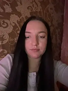 Snapshot of DianazLove1 chatting on 02.25.26 DianazLove1 online show from 02.25.26