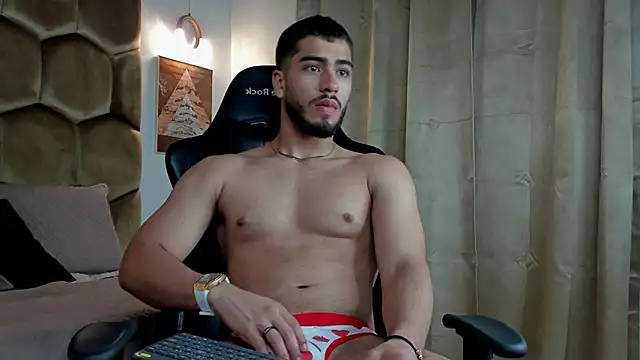 Franco banderas online show from 02.14.26