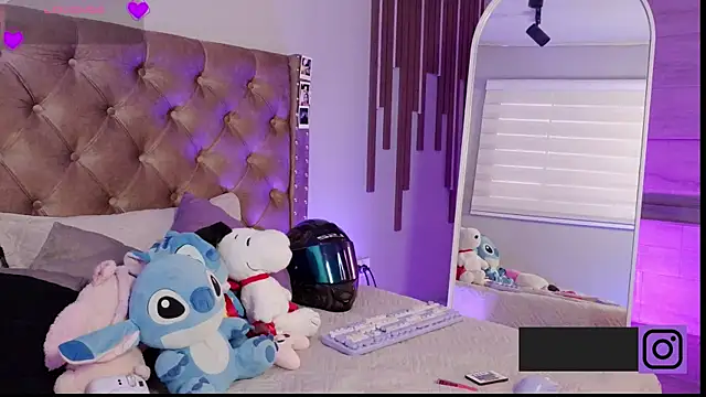 Snapshot of Mylarossi chatting on 03.20.26 Mylarossi online show from 03.20.26